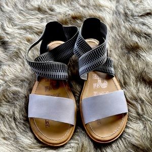 Sorel sandals womens 6.5